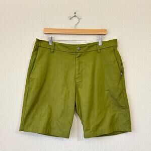 LULULEMON Commission Shorts Khaki Green Classic Fit Stretch Golf Chino